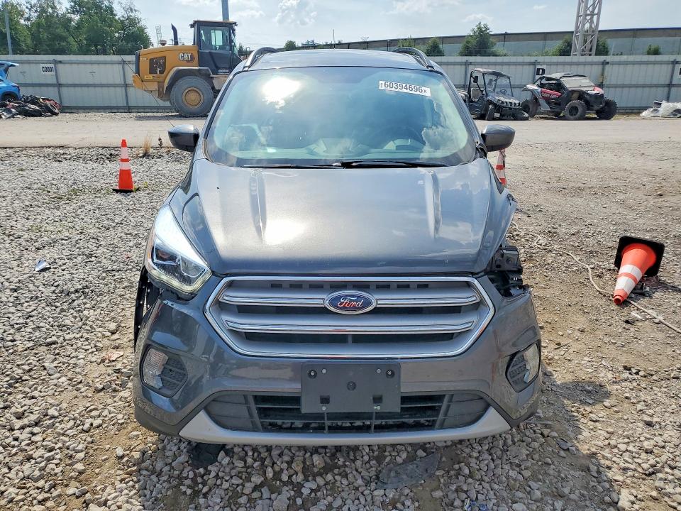 2018 Ford Escape მანქანა იყიდება აუქციონზე, vin: 1FMCU0HD3JUC39797, აუქციონის ნომერი: 60394696