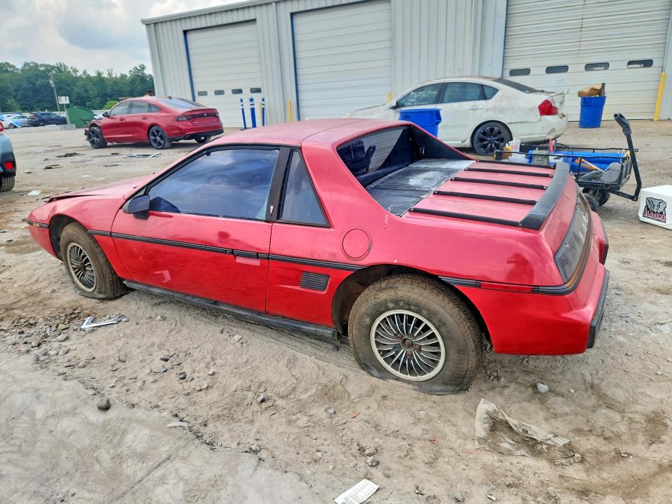 1984 Pontiac Fiero მანქანა იყიდება აუქციონზე, vin: 1G2AM37R1EP210821, აუქციონის ნომერი: 62864296