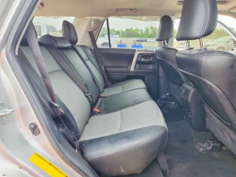 Продажа на аукционе авто 2018 Toyota 4runner, vin: JTEZU5JR2J5172729, номер лота: 61327096