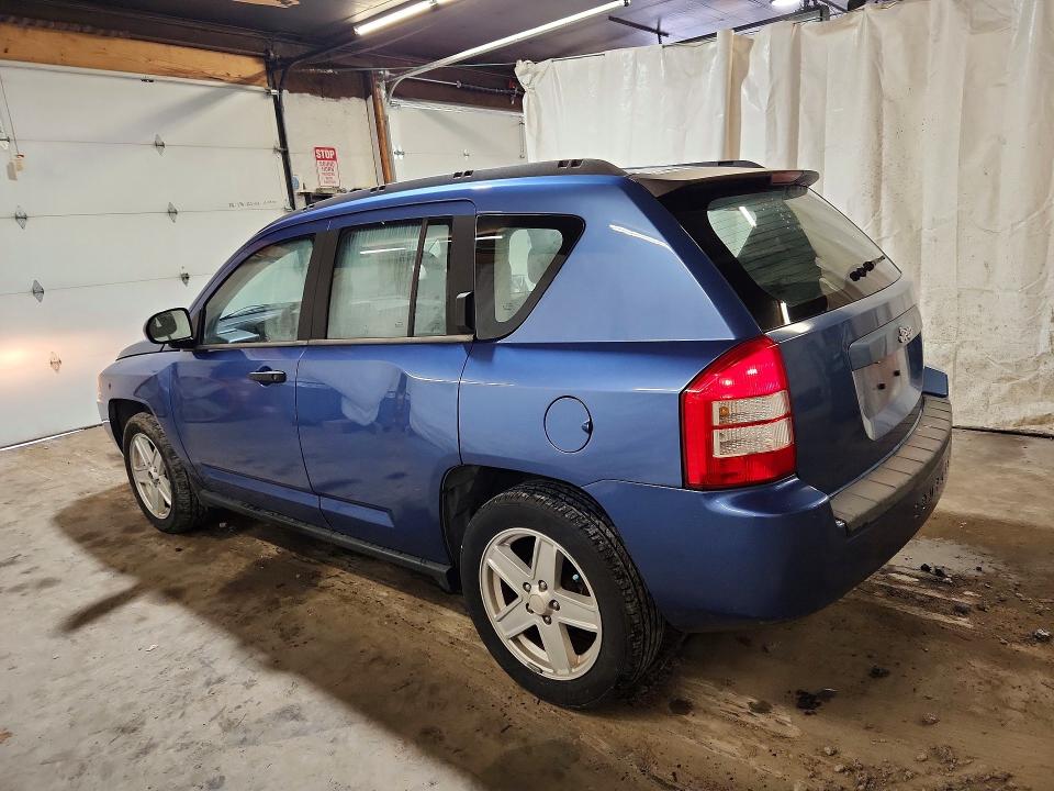 61621986 :رقم المزاد ، 1J8FT47W97D200275 vin ، 2007 Jeep Compass مزاد بيع
