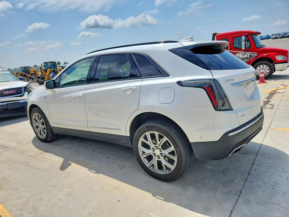 2021 Cadillac Xt5 მანქანა იყიდება აუქციონზე, vin: 1GYKNGRSXMZ228395, აუქციონის ნომერი: 62703386
