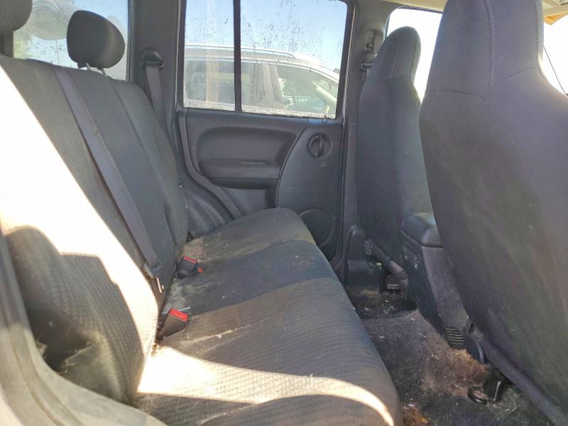 60559276 :رقم المزاد ، 1J4GK48K44W264518 vin ، 2004 Jeep Liberty مزاد بيع