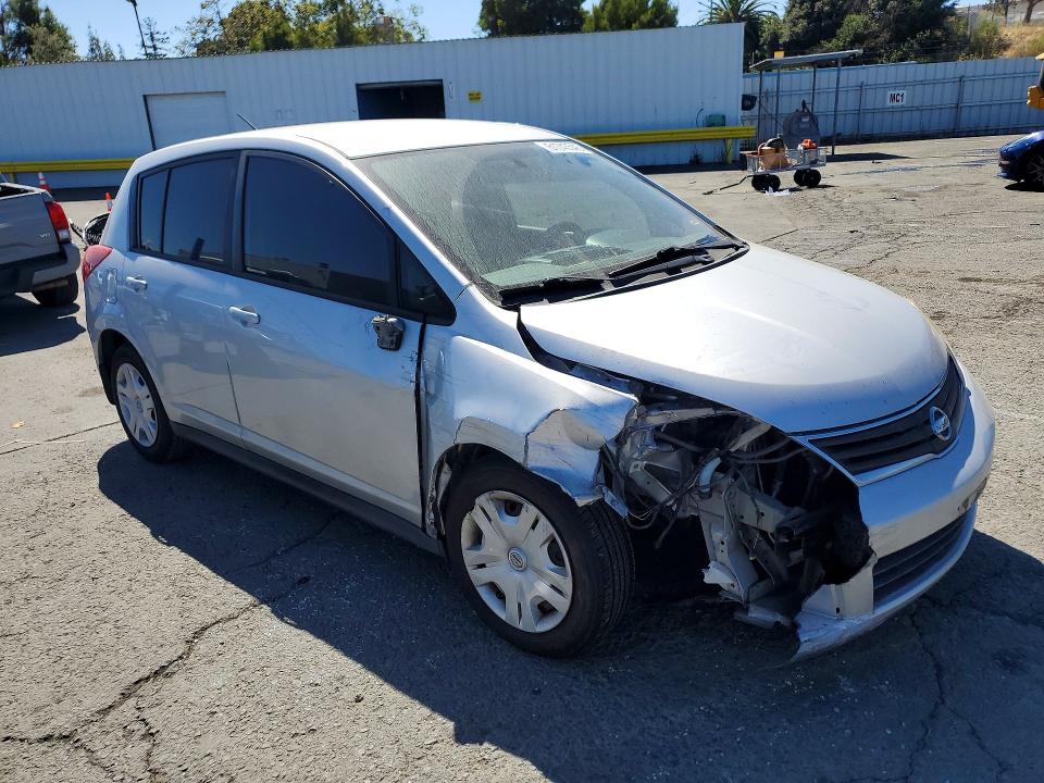 2010 Nissan Versa მანქანა იყიდება აუქციონზე, vin: 3N1BC1CP8AL451523, აუქციონის ნომერი: 61743546