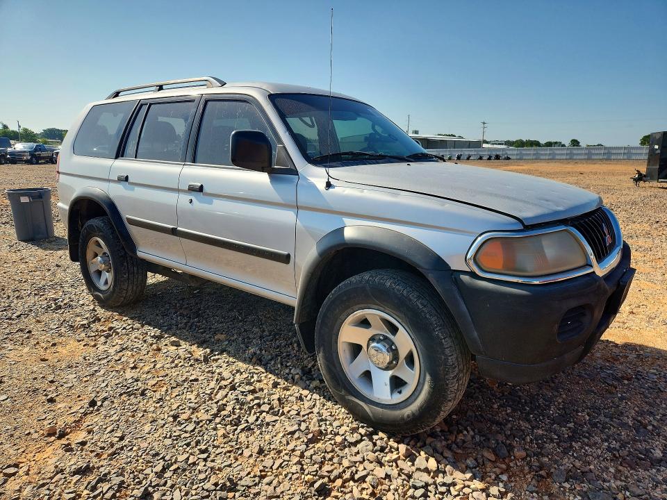 2003 Mitsubishi Montero მანქანა იყიდება აუქციონზე, vin: JA4MT21H03J040757, აუქციონის ნომერი: 85982705