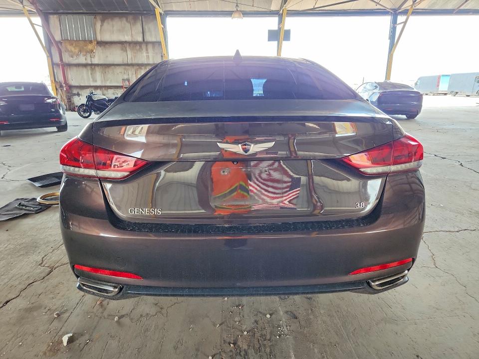 Продаж на аукціоні авто 2015 Hyundai Genesis, vin: KMHGN4JE3FU083583, номер лоту: 61894826