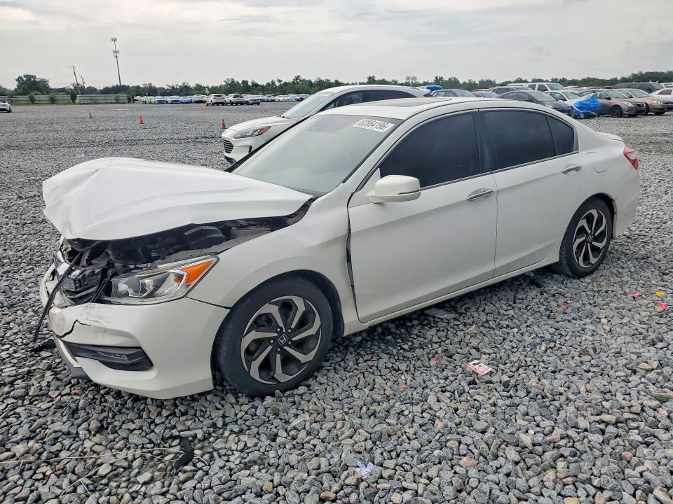 2016 Honda Accord მანქანა იყიდება აუქციონზე, vin: 1HGCR3F07GA026466, აუქციონის ნომერი: 62864196