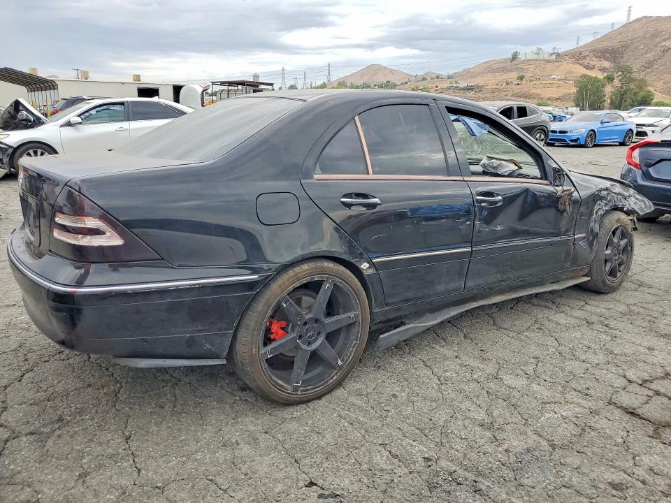 2003 Mercedes-benz C მანქანა იყიდება აუქციონზე, vin: WDBRF64J43F363963, აუქციონის ნომერი: 61561686
