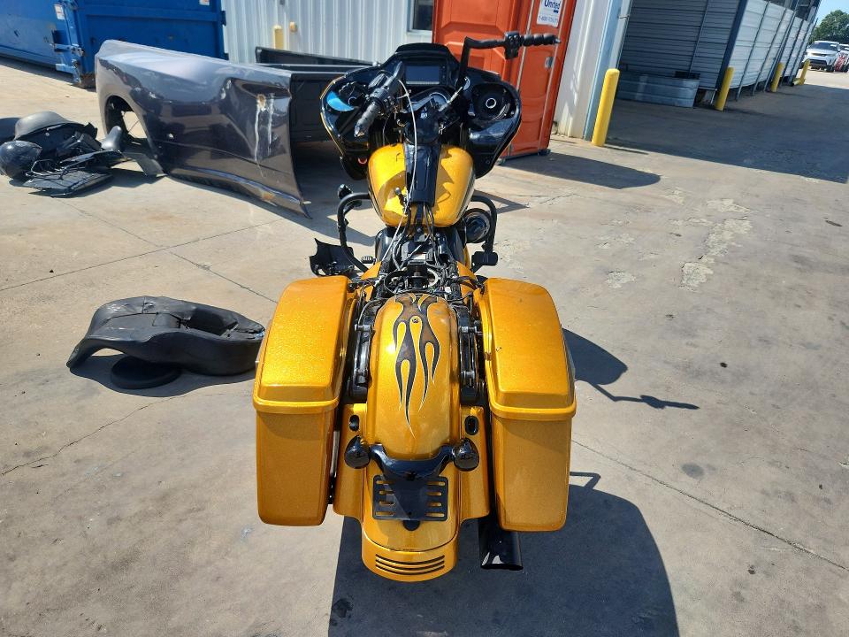60080486 :رقم المزاد ، 1HD1KTM17GB624104 vin ، 2016 Harley-davidson Fltrxs مزاد بيع