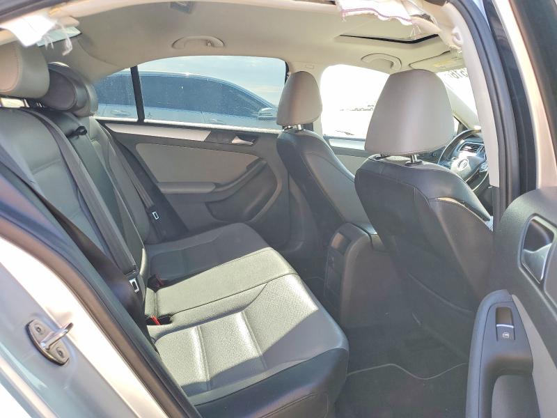 62004516 :رقم المزاد ، 3VW637AJ3GM346050 vin ، 2016 Volkswagen Jetta مزاد بيع