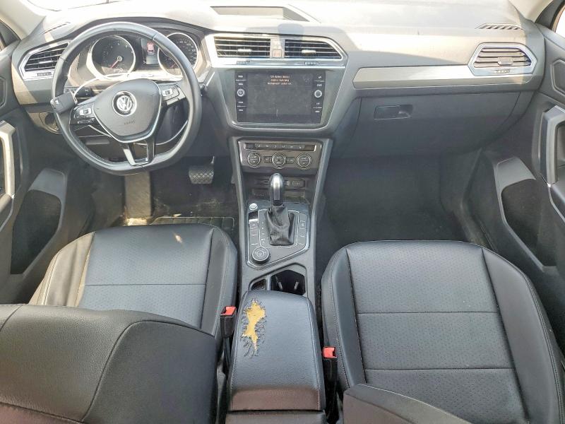 62575566 :رقم المزاد ، 3VV2B7AX8LM015596 vin ، 2020 Volkswagen Tiguan مزاد بيع