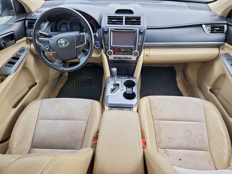 2014 Toyota Camry Hybrid მანქანა იყიდება აუქციონზე, vin: 4T1BD1FK3EU117045, აუქციონის ნომერი: 62075456