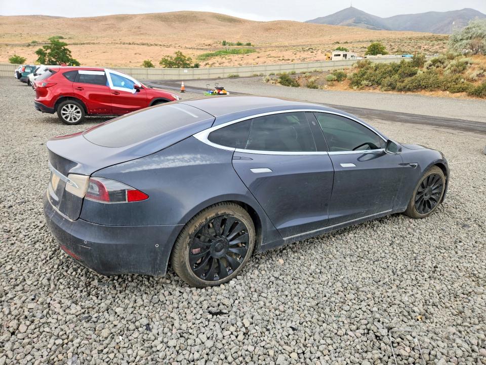 Продаж на аукціоні авто 2018 Tesla Model S, vin: 5YJSA1E20JF253599, номер лоту: 60273966