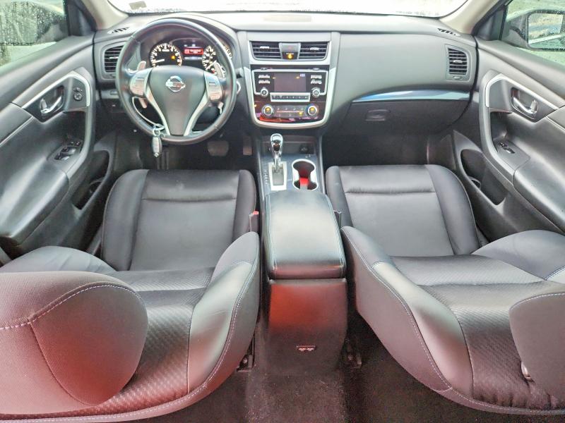 Продаж на аукціоні авто 2018 Nissan Altima, vin: 1N4AL3AP2JC221288, номер лоту: 61571116