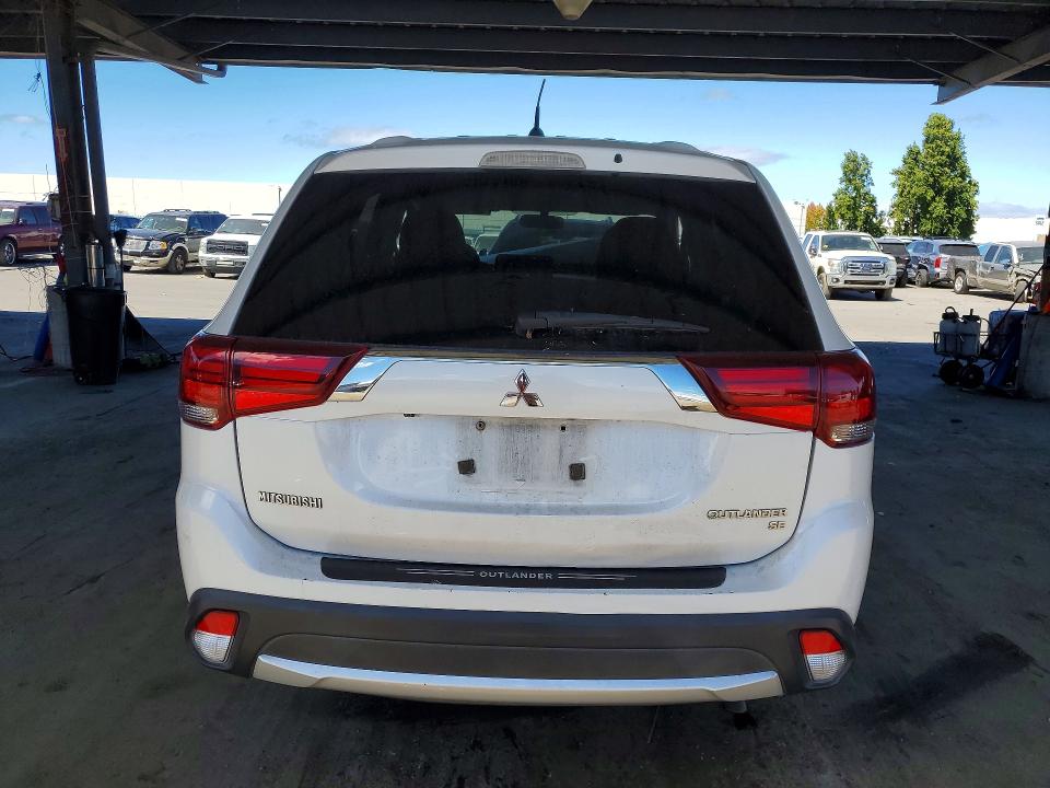 Aukcja sprzedaży 2016 Mitsubishi Outlander, vin: JA4AD3A38GZ004137, numer aukcji: 62103436