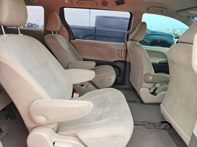 2016 Toyota Sienna მანქანა იყიდება აუქციონზე, vin: 5TDZK3DC5GS734941, აუქციონის ნომერი: 60859226