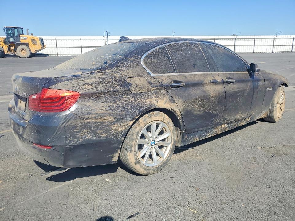 59335836 :رقم المزاد ، WBA5A5C56ED504914 vin ، 2014 Bmw 528 مزاد بيع
