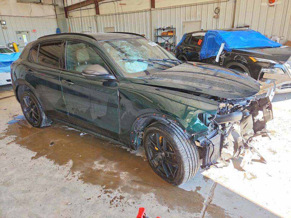 2021 Alfa Romeo Stelvio მანქანა იყიდება აუქციონზე, vin: ZASPAKBN1M7D15698, აუქციონის ნომერი: 58937726