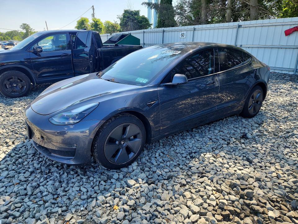 2021 Tesla Model 3 მანქანა იყიდება აუქციონზე, vin: 5YJ3E1EB9MF032547, აუქციონის ნომერი: 62454656