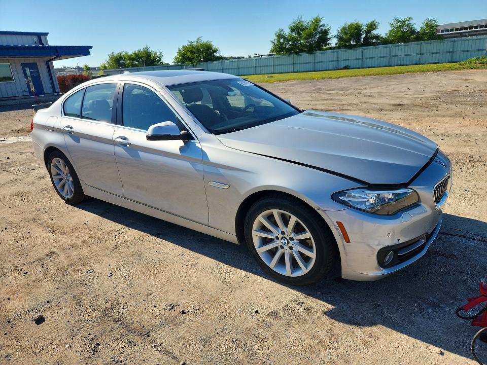 60568976 :رقم المزاد ، WBA5B3C52FD545480 vin ، 2015 Bmw 535 مزاد بيع