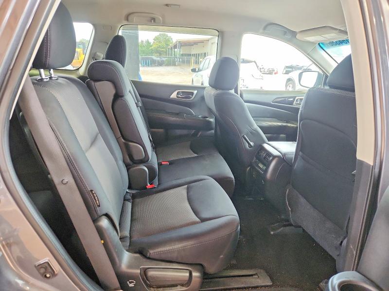 Продажа на аукционе авто 2018 Nissan Pathfinder, vin: 5N1DR2MM4JC641471, номер лота: 61154356