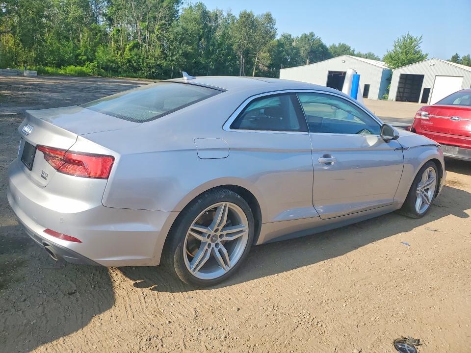 59403556 :رقم المزاد ، WAUUNAF51JA001694 vin ، 2018 Audi A5 مزاد بيع