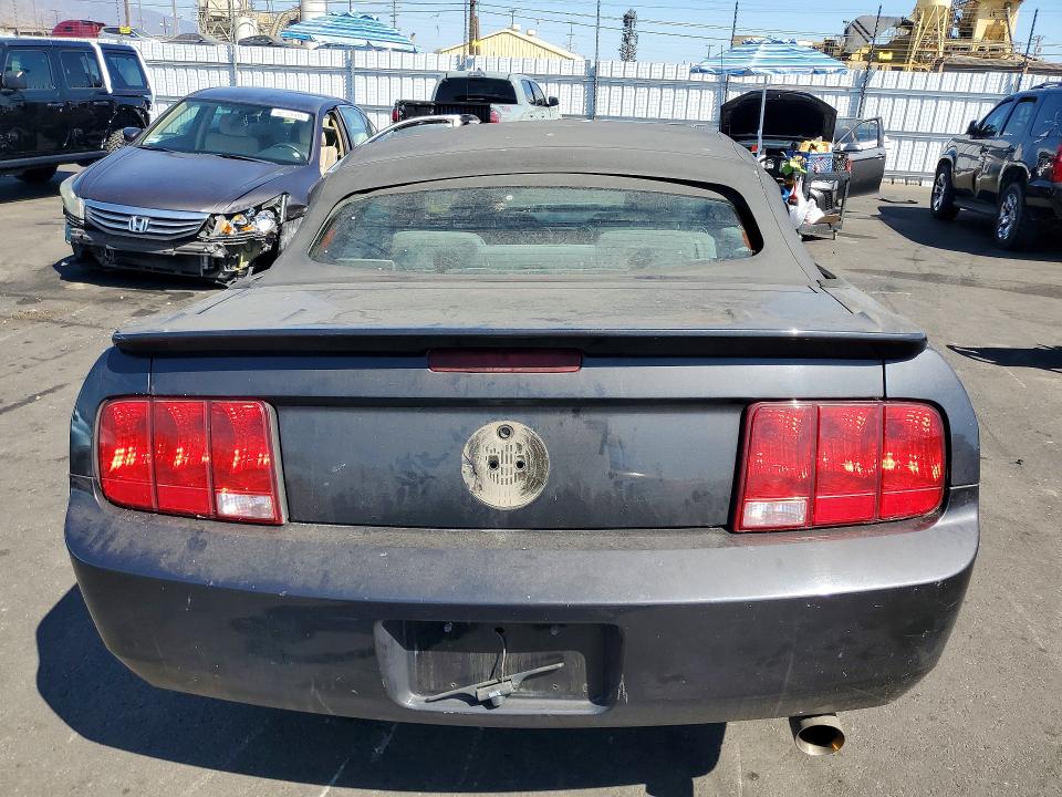 2008 Ford Mustang მანქანა იყიდება აუქციონზე, vin: 1ZVHT84NX85165564, აუქციონის ნომერი: 60694506
