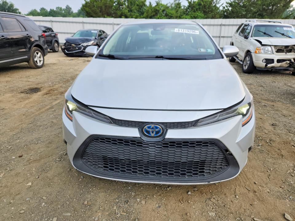 Продаж на аукціоні авто 2022 Toyota Corolla, vin: JTDEAMDE1NJ050021, номер лоту: 61319296