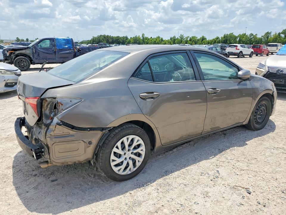 Aukcja sprzedaży 2018 Toyota Corolla, vin: 5YFBURHE0JP805084, numer aukcji: 61551556