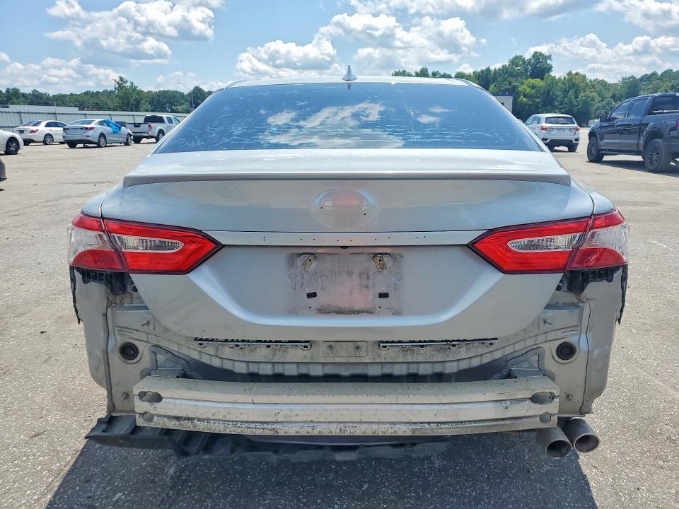 2020 Toyota Camry მანქანა იყიდება აუქციონზე, vin: 4T1G11AK9LU911082, აუქციონის ნომერი: 63059126