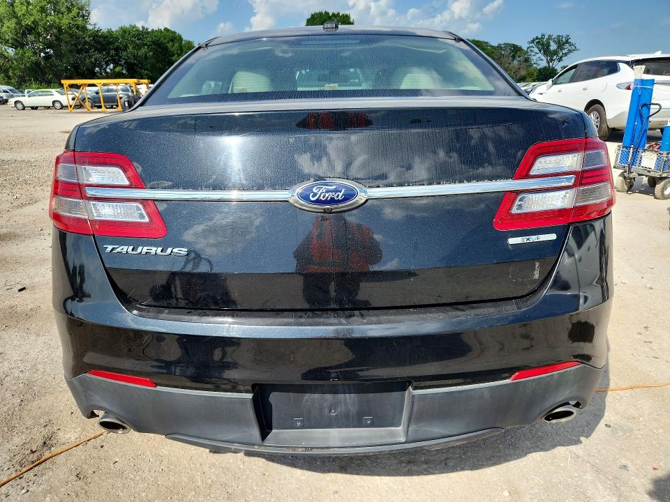 Продаж на аукціоні авто 2015 Ford Taurus, vin: 1FAHP2D80FG190141, номер лоту: 61677196