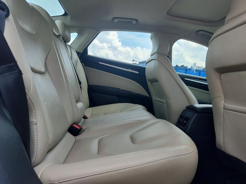 60452986 :رقم المزاد ، 3FA6P0K99HR124643 vin ، 2017 Ford Fusion مزاد بيع