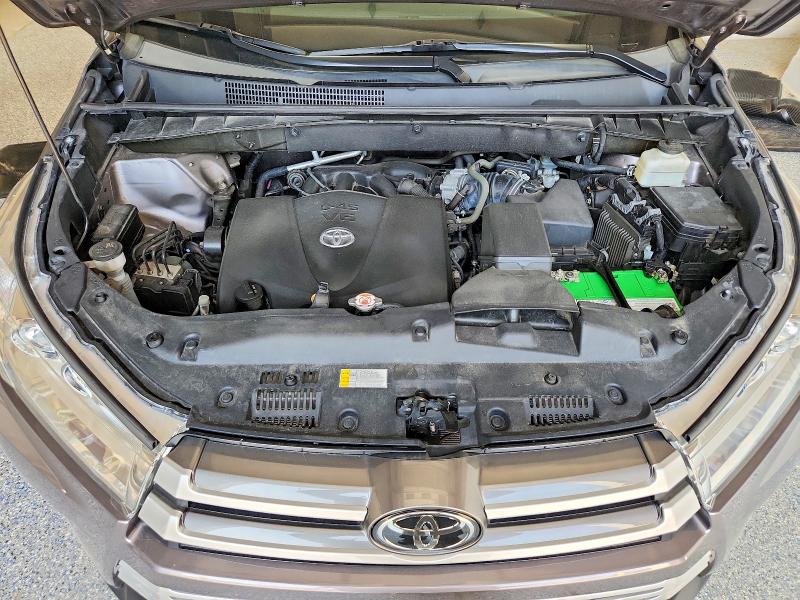 Продаж на аукціоні авто 2019 Toyota Highlander, vin: 5TDJZRFH7KS630044, номер лоту: 60743446