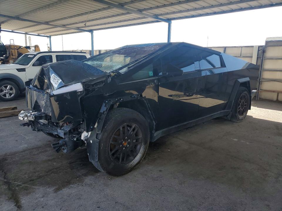 62965126 :رقم المزاد ، 7G2CEHED2SA066069 vin ، 2025 Tesla Cybertruck مزاد بيع