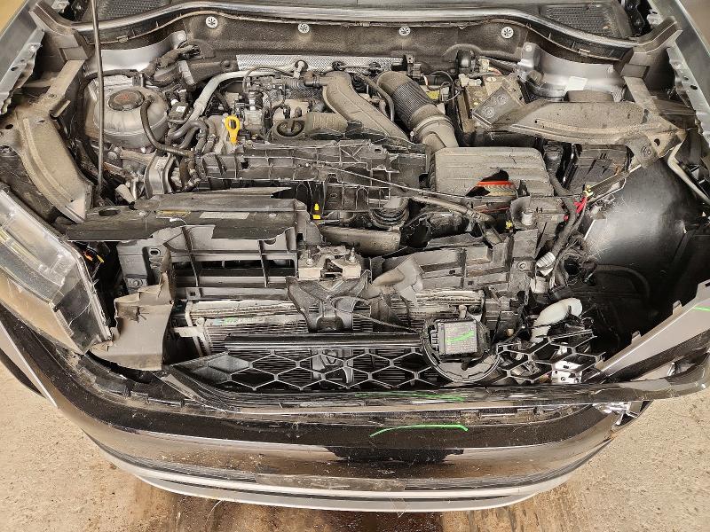 61284056 :رقم المزاد ، 3VVWX7B25NM041095 vin ، 2022 Volkswagen Taos مزاد بيع