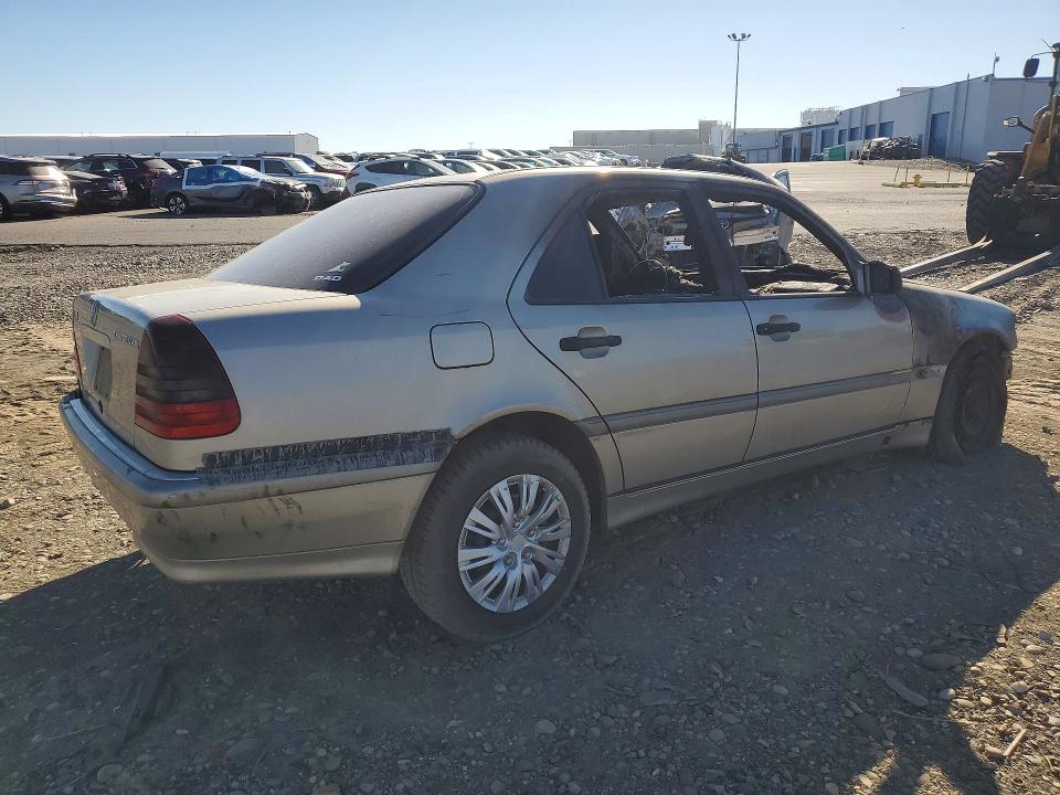 1999 Mercedes-benz C მანქანა იყიდება აუქციონზე, vin: WDBHA24G1XF861891, აუქციონის ნომერი: 60692526