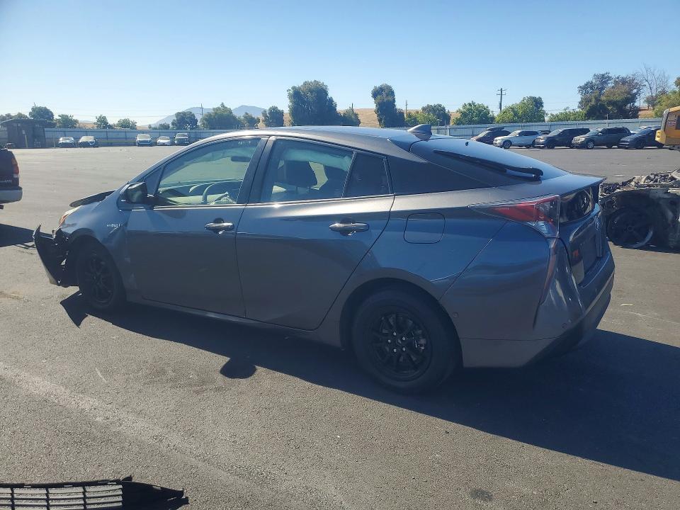 61173046 :رقم المزاد ، JTDKBRFU4H3043686 vin ، 2017 Toyota Prius مزاد بيع