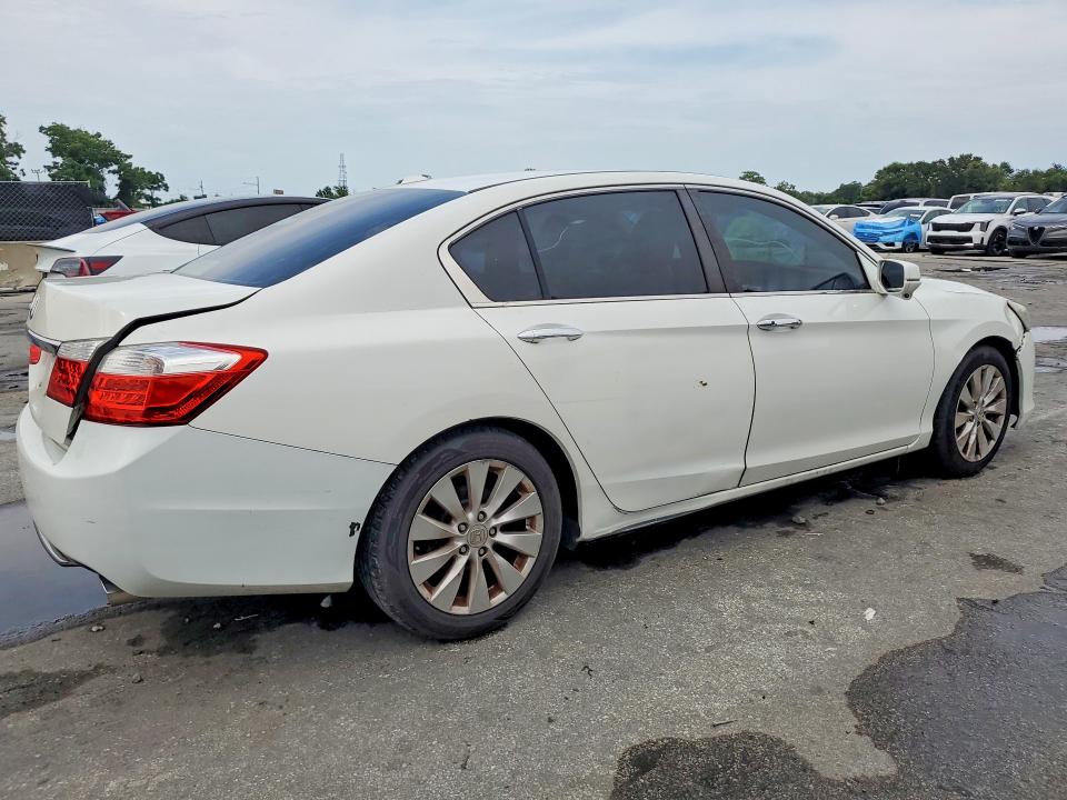 Продажа на аукционе авто 2013 Honda Accord, vin: 1HGCR2F8XDA077763, номер лота: 63470396