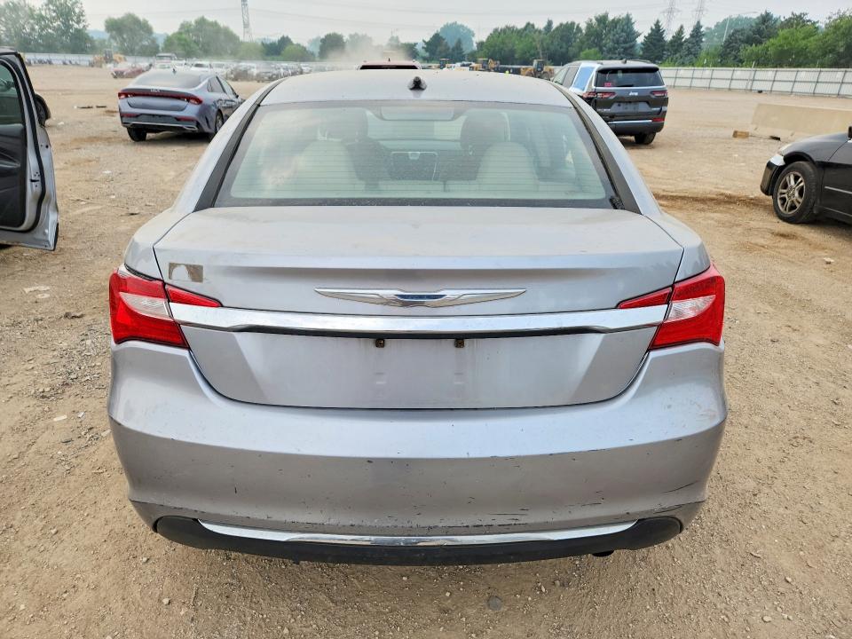61360396 :رقم المزاد ، 1C3CCBAB0EN122128 vin ، 2014 Chrysler 200 مزاد بيع