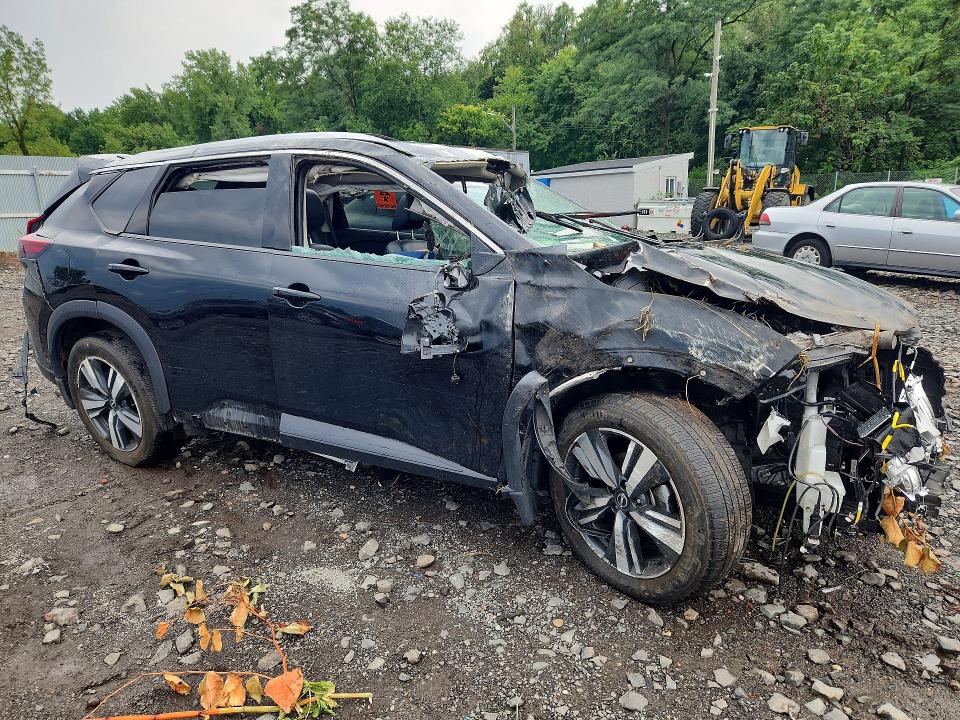 62759056 :رقم المزاد ، 5N1BT3CB2RC730675 vin ، 2024 Nissan Rogue مزاد بيع