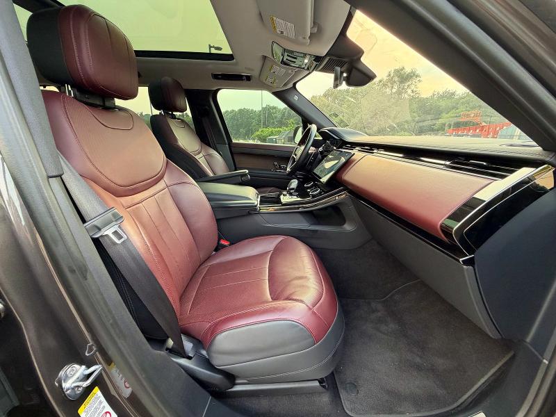 Продаж на аукціоні авто 2023 Land Rover Range Rover Sport, vin: SAL1L9FUXPA154724, номер лоту: 61633036