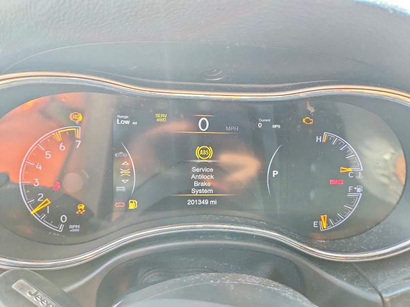 59907626 :رقم المزاد ، 1C4RJFBT9JC223183 vin ، 2018 Jeep Grand Cherokee مزاد بيع