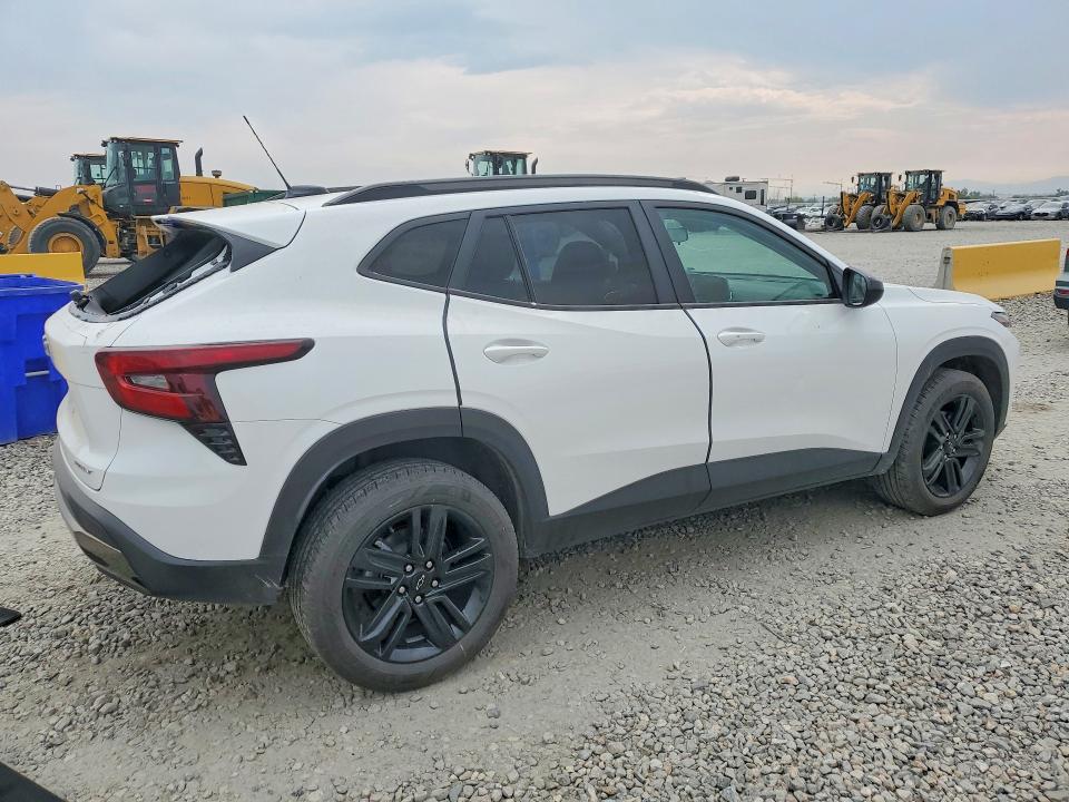 2024 Chevrolet Trax მანქანა იყიდება აუქციონზე, vin: KL77LKE21RC234765, აუქციონის ნომერი: 59825996