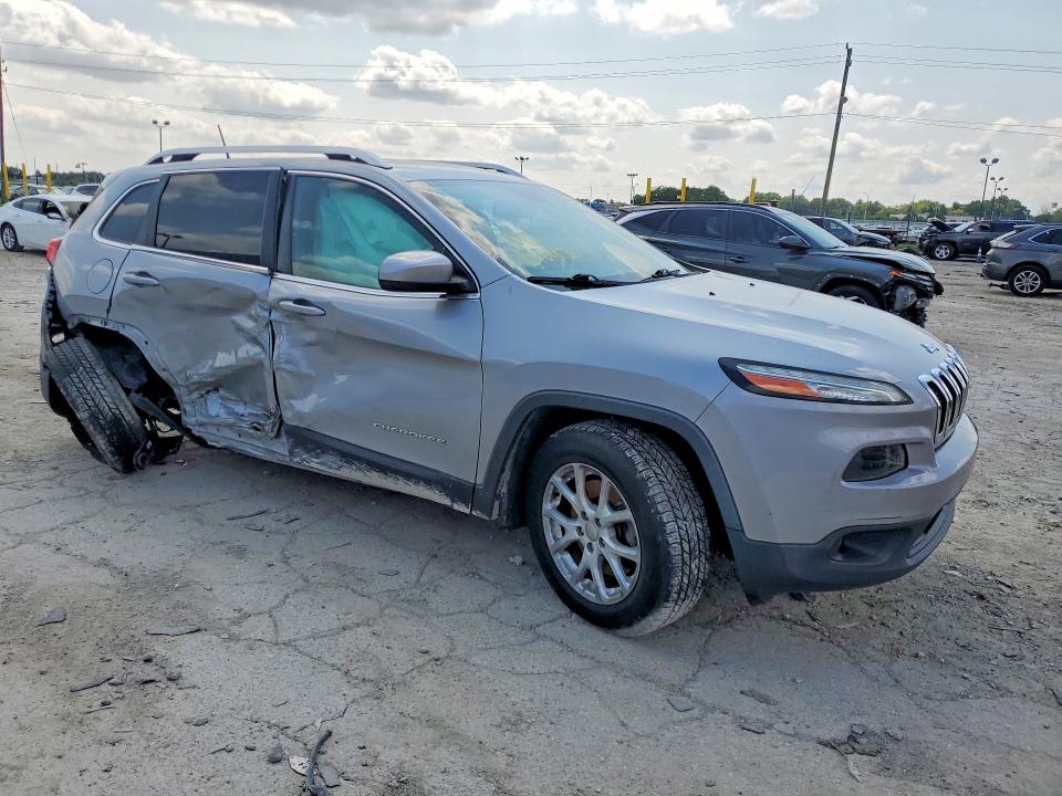 Продажа на аукционе авто 2016 Jeep Cherokee, vin: 1C4PJMCS1GW105332, номер лота: 62545906