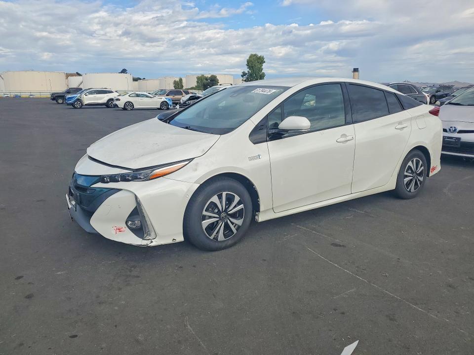 Auction sale of the 2017 Toyota Prius Prime, vin: JTDKARFP2H3067112, lot number: 61794476