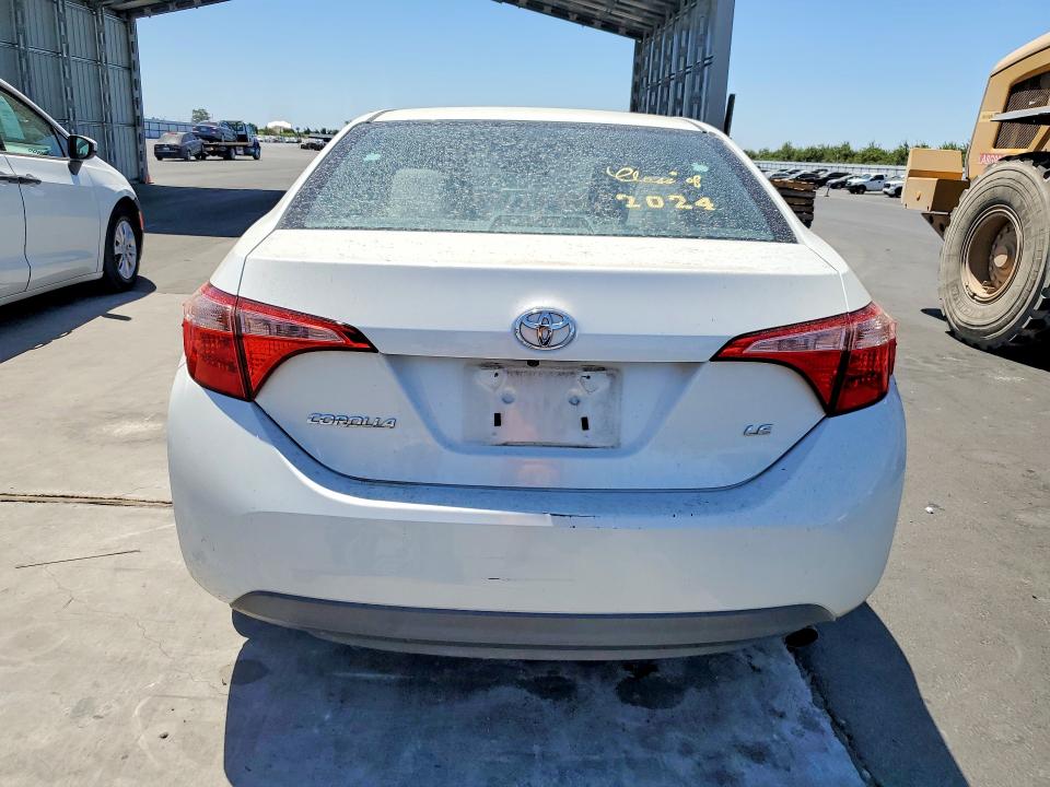 Продажа на аукционе авто 2017 Toyota Corolla, vin: 5YFBURHE8HP636152, номер лота: 61748866
