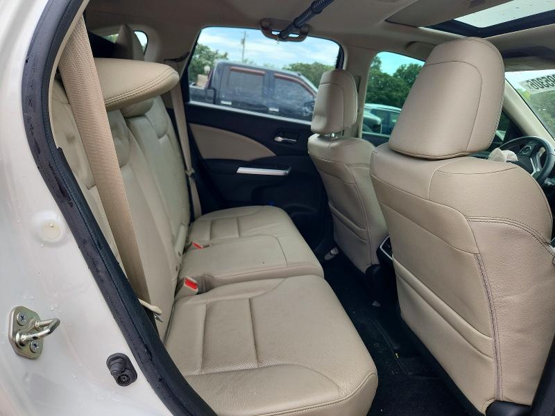 60895306 :رقم المزاد ، 5J6RM3H72FL017558 vin ، 2015 Honda Cr-v Ex مزاد بيع