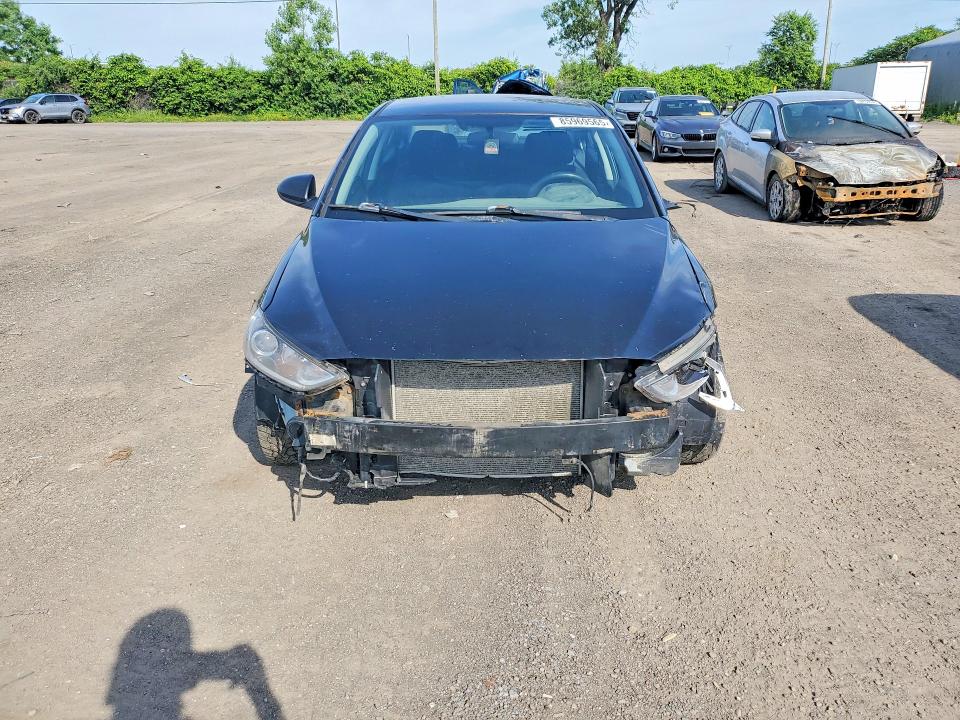 85969565 :رقم المزاد ، 5NPD74LF1JH298339 vin ، 2018 Hyundai Elantra مزاد بيع