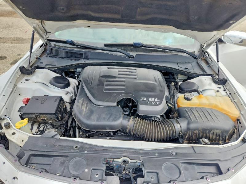 Продажа на аукционе авто 2015 Chrysler 300c, vin: 2C3CCAEGXFH766147, номер лота: 59652646