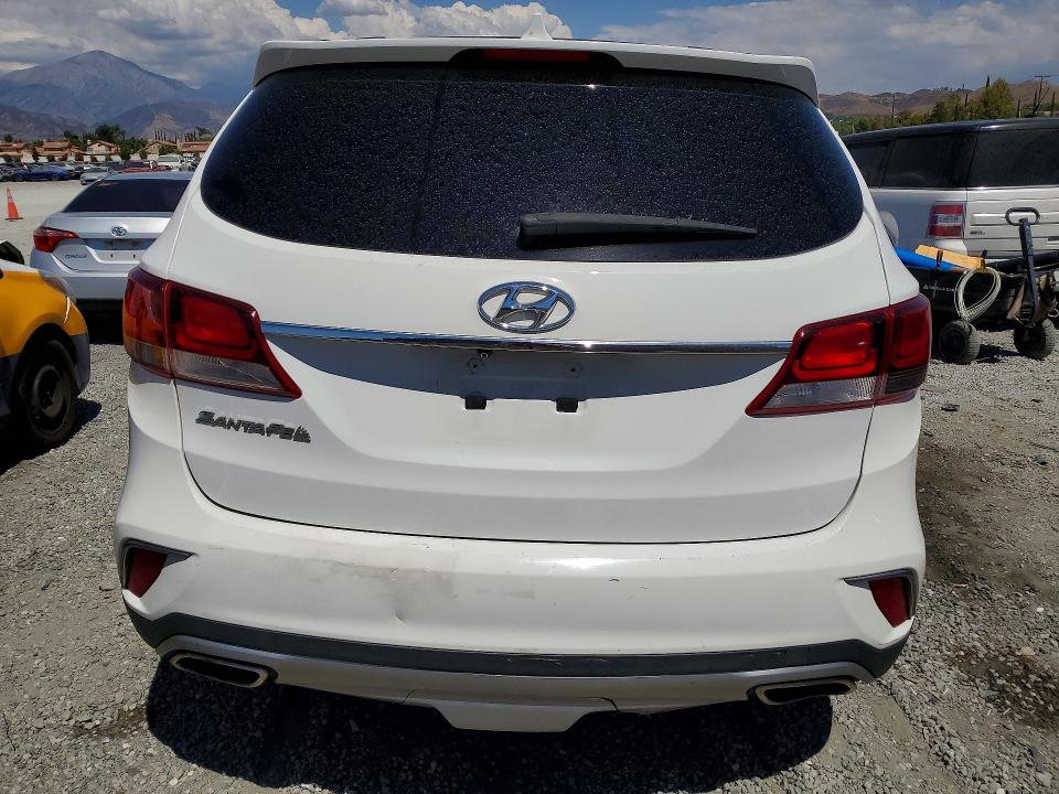 Продажа на аукционе авто 2018 Hyundai Santa Fe, vin: KM8SM4HF6JU262754, номер лота: 61014156