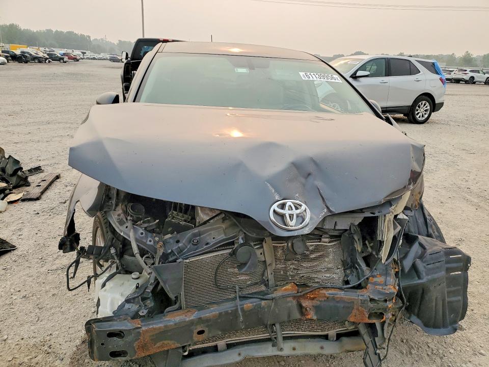 61139956 :رقم المزاد ، 4T3BK3BB0BU052875 vin ، 2011 Toyota Venza مزاد بيع